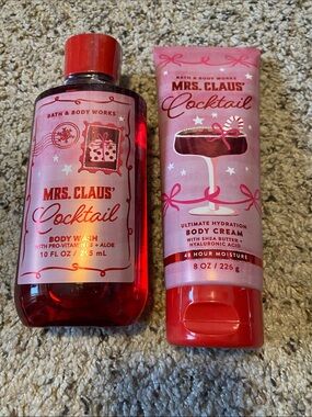 Bath & Body Works Mrs. Claus' Cocktail Body Wash & Body Cream - Pink & Red